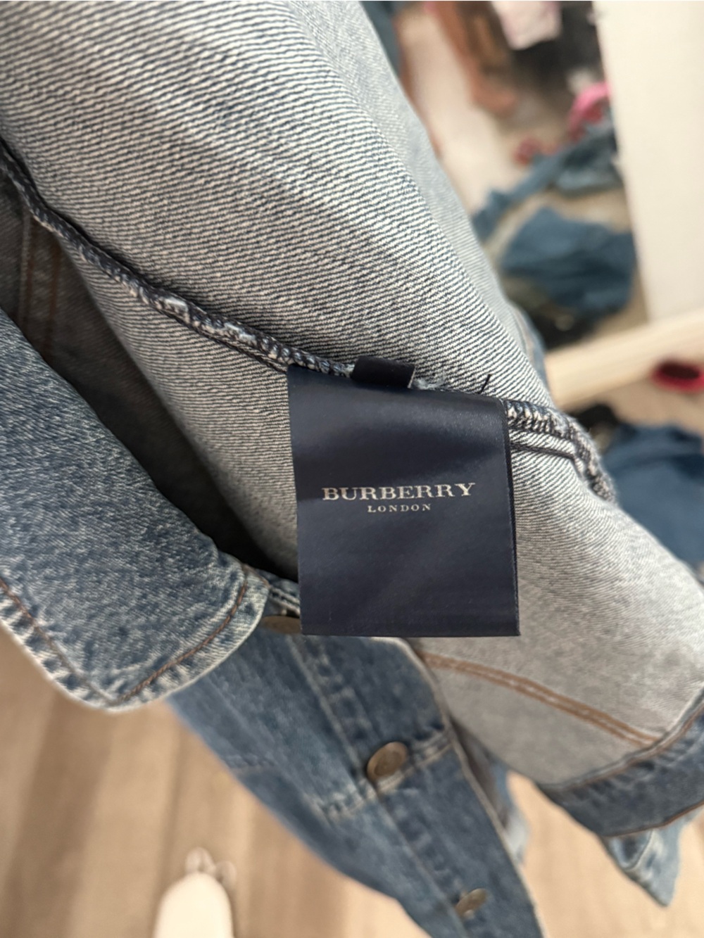 Burberry denim jacket - Picture 4 of 4